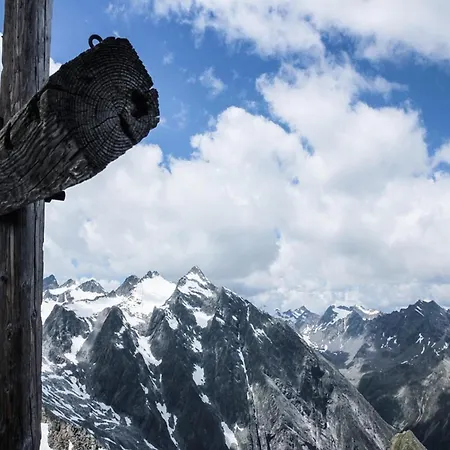 In Stubai With Balcony And Room, Cleaning Included *